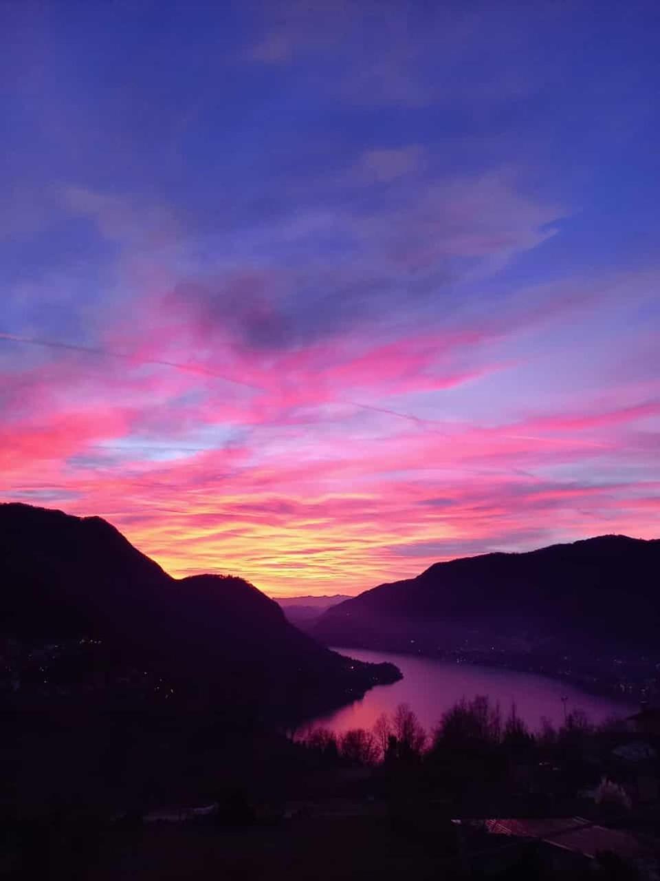玉兰花住宿加早餐旅馆 Faggeto Lario 外观 照片