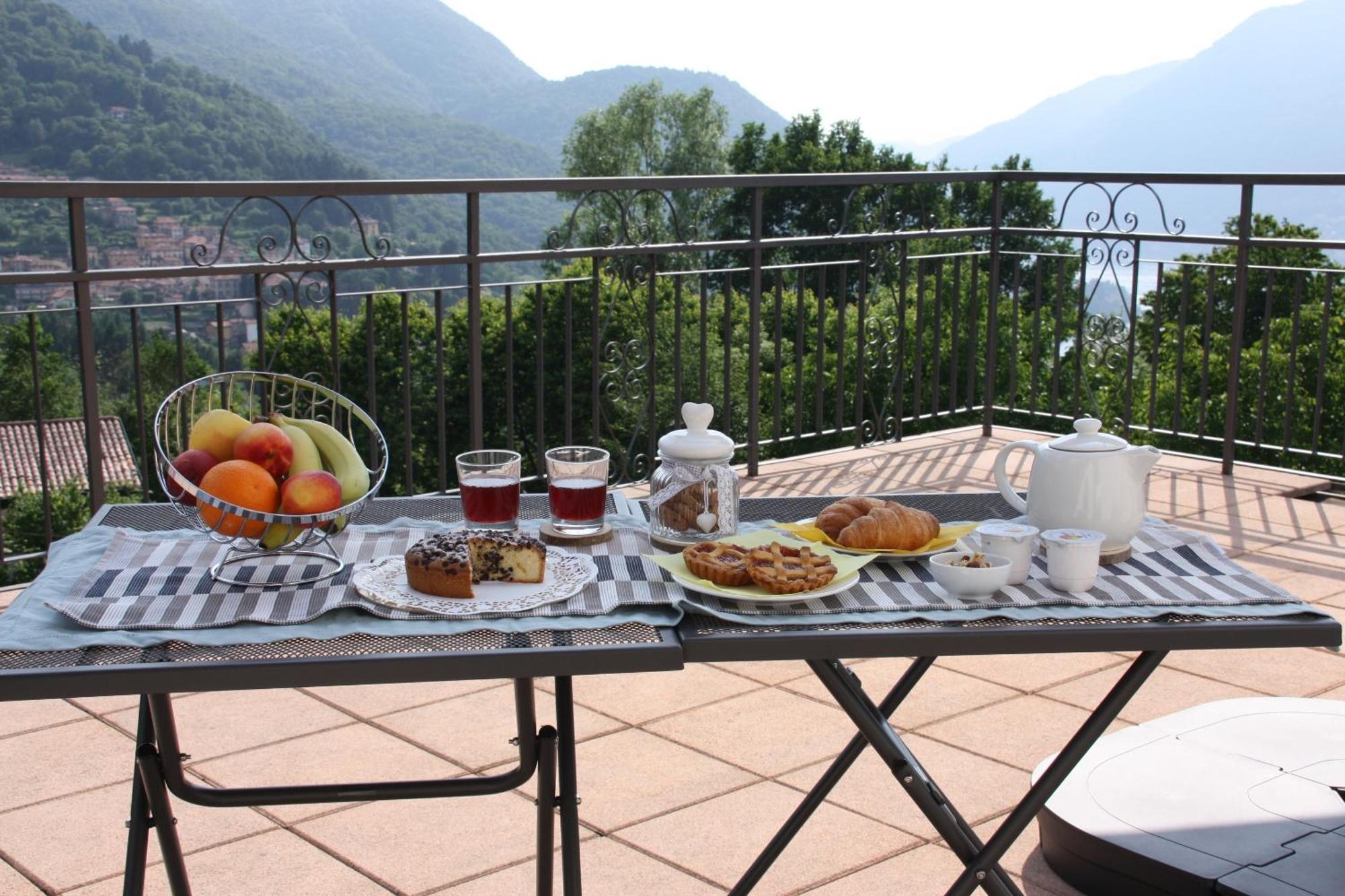 玉兰花住宿加早餐旅馆 Faggeto Lario 外观 照片